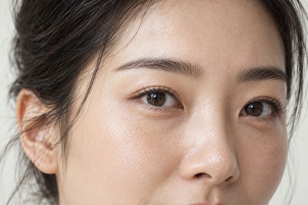 문신, 시간이 지나면 왜 푸르게 보일까요?